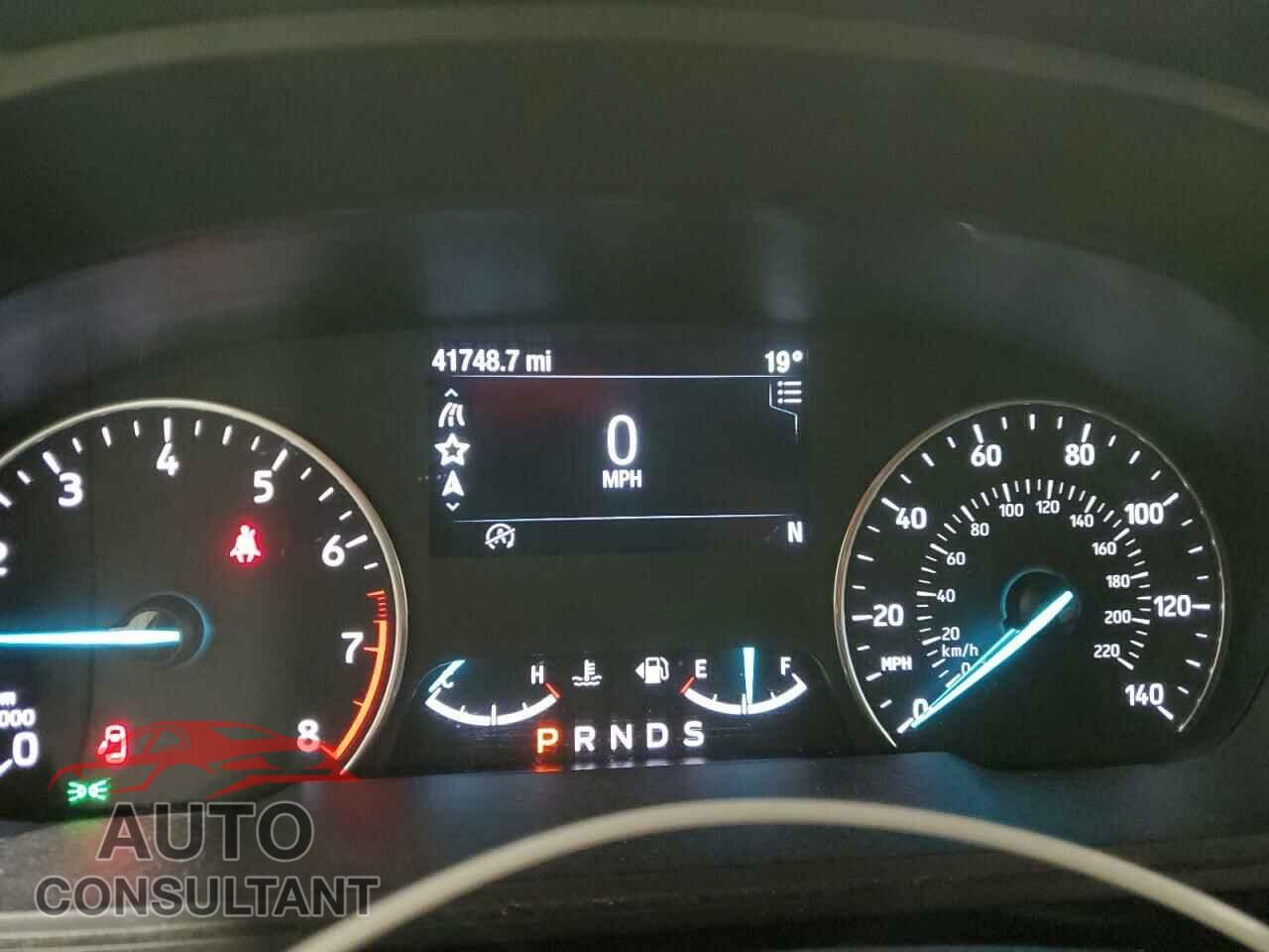 FORD ECOSPORT 2019 - MAJ6S3KL6KC260391