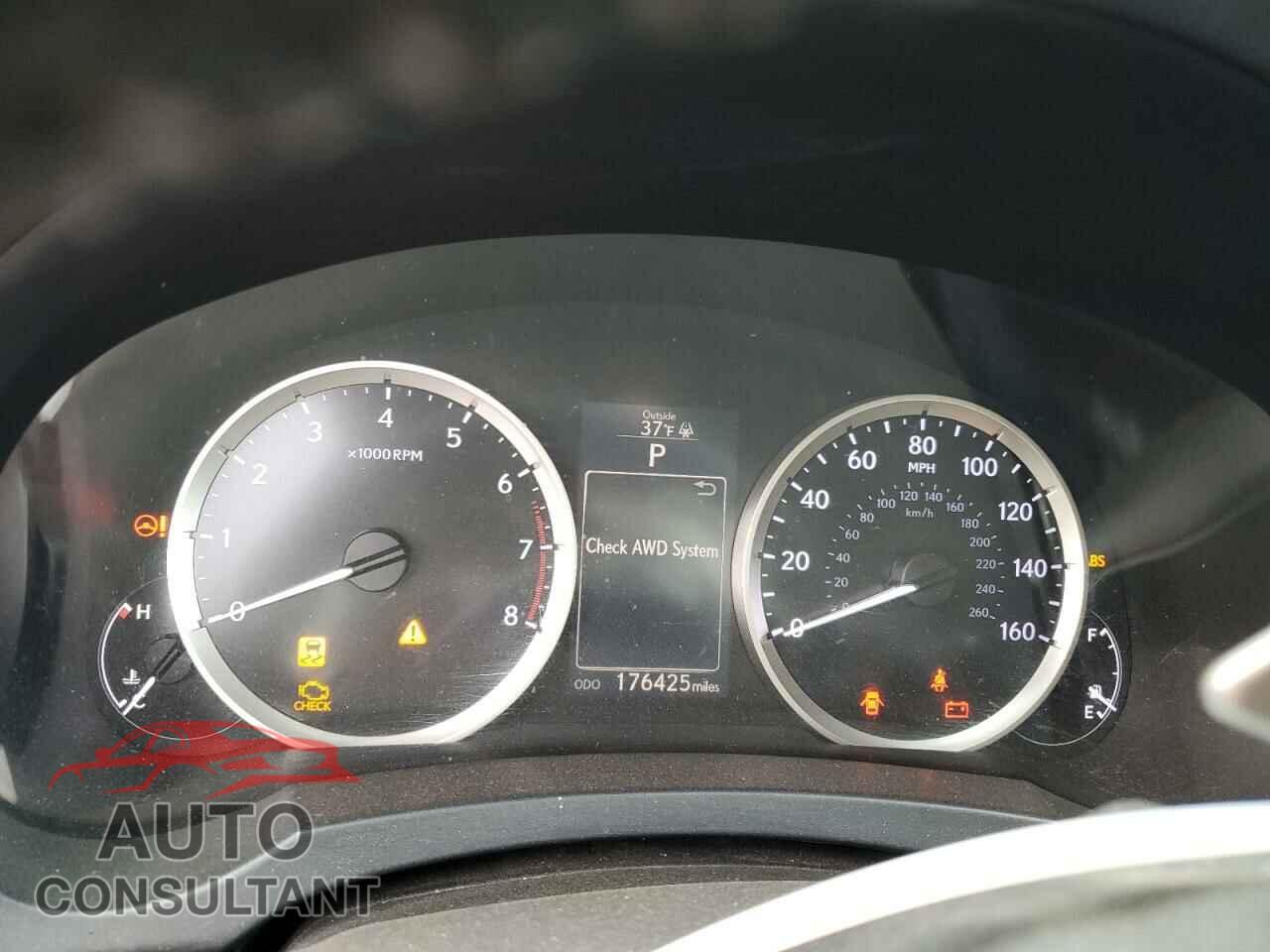 LEXUS IS 2015 - JTHCF1D2XF5028525