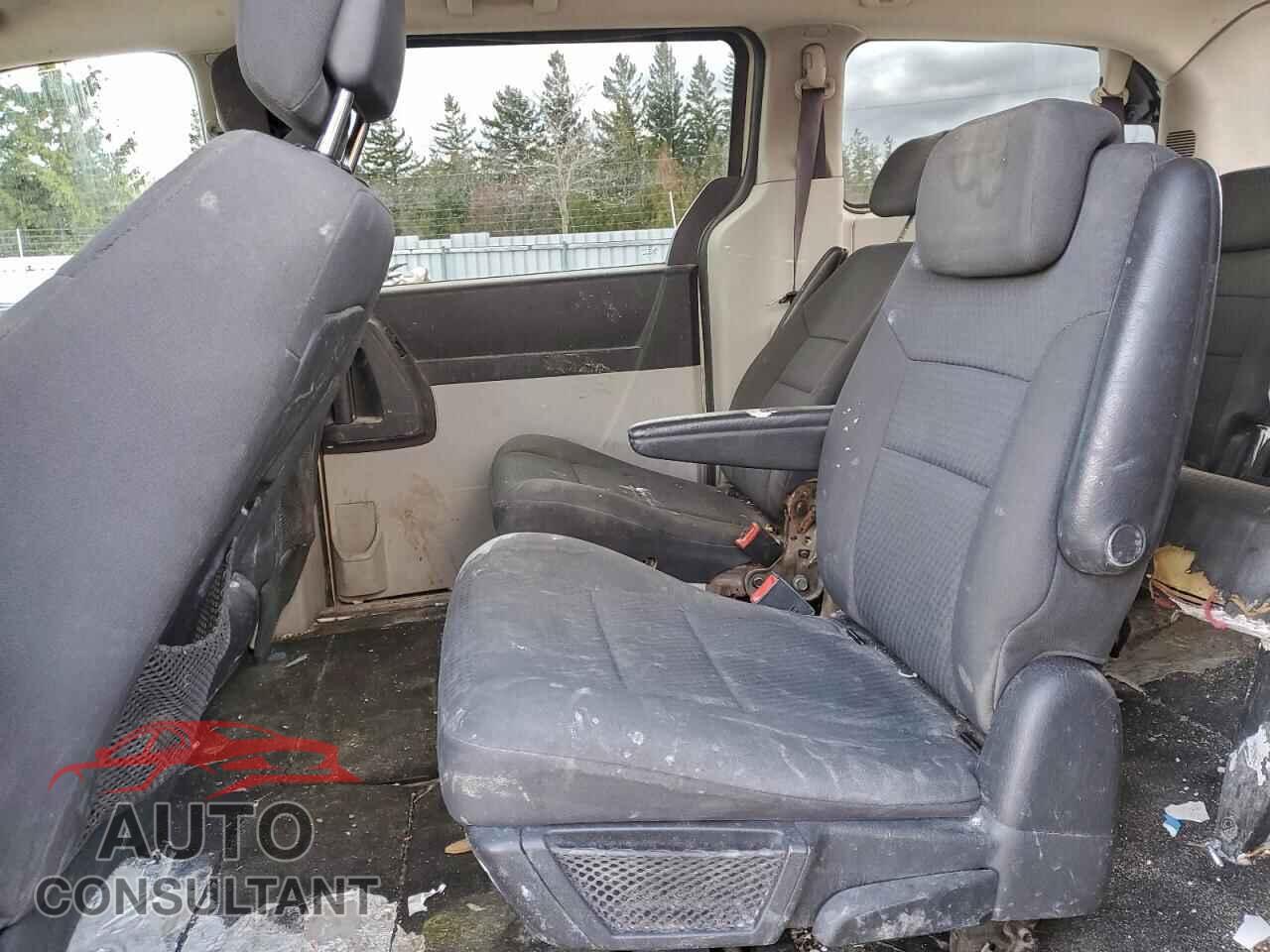 DODGE CARAVAN 2010 - 2D4RN4DE2AR275496