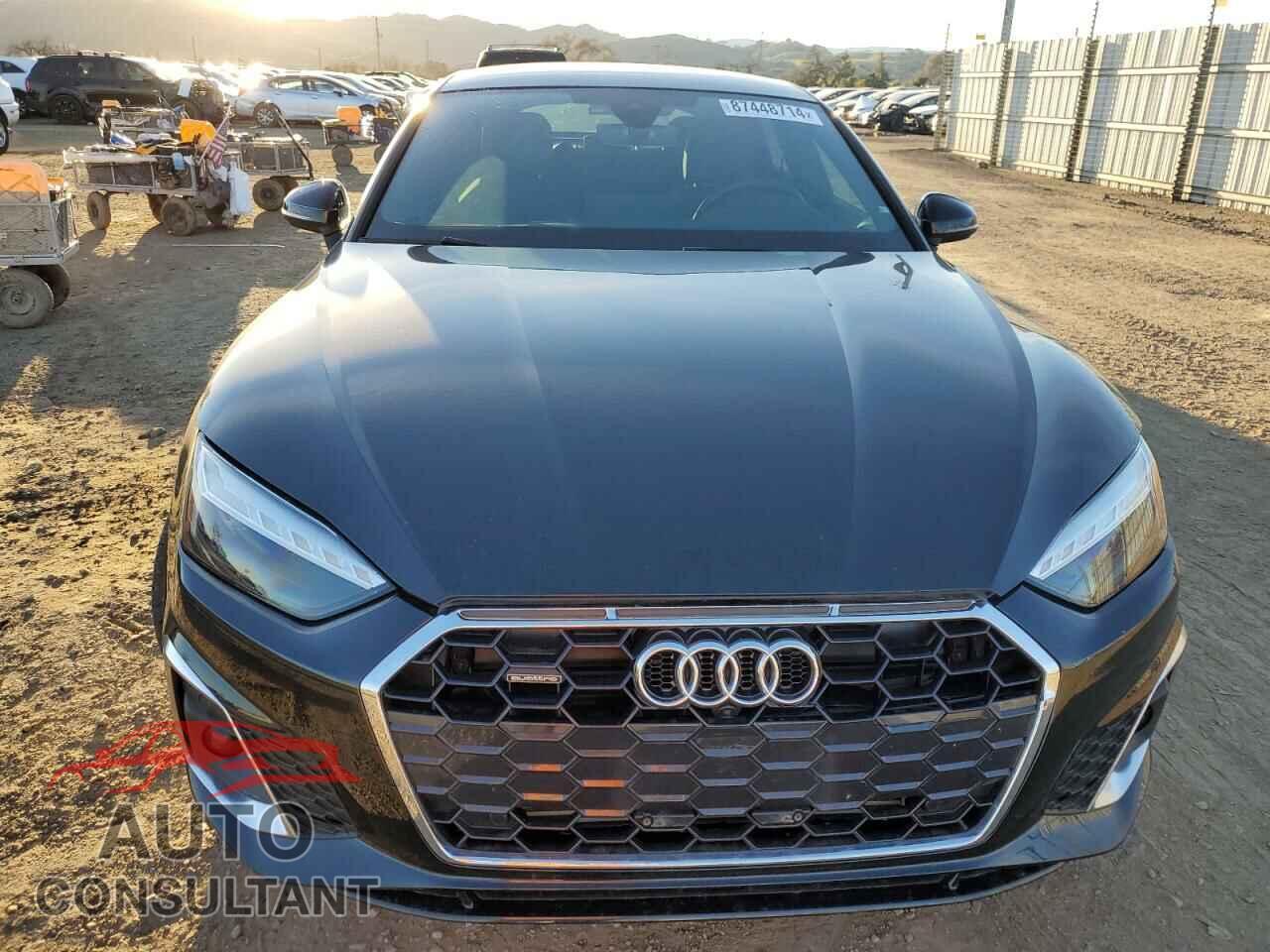 AUDI A5 2021 - WAUFACF59MA043051