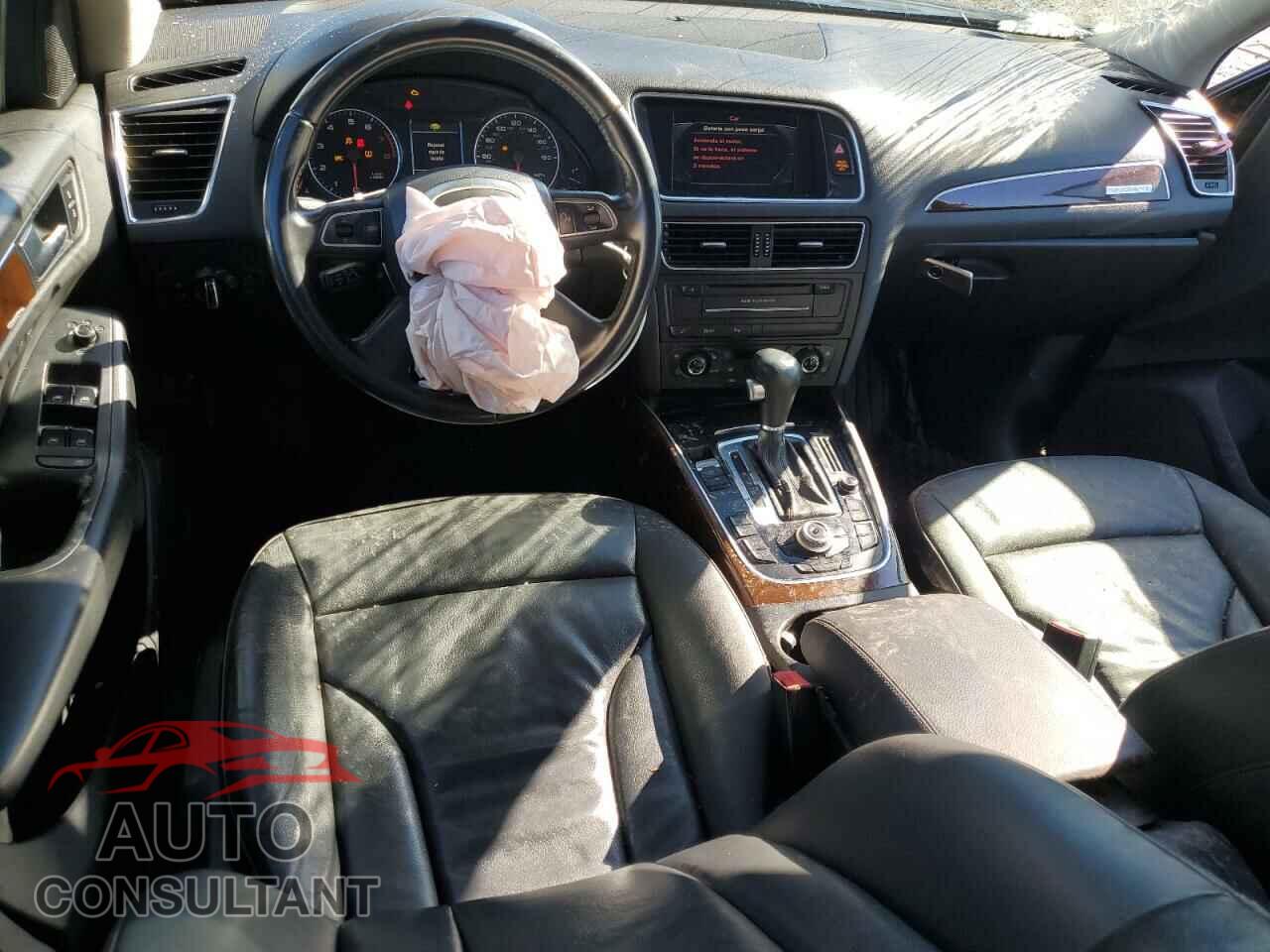 AUDI Q5 2011 - WA1DKAFP4BA058092