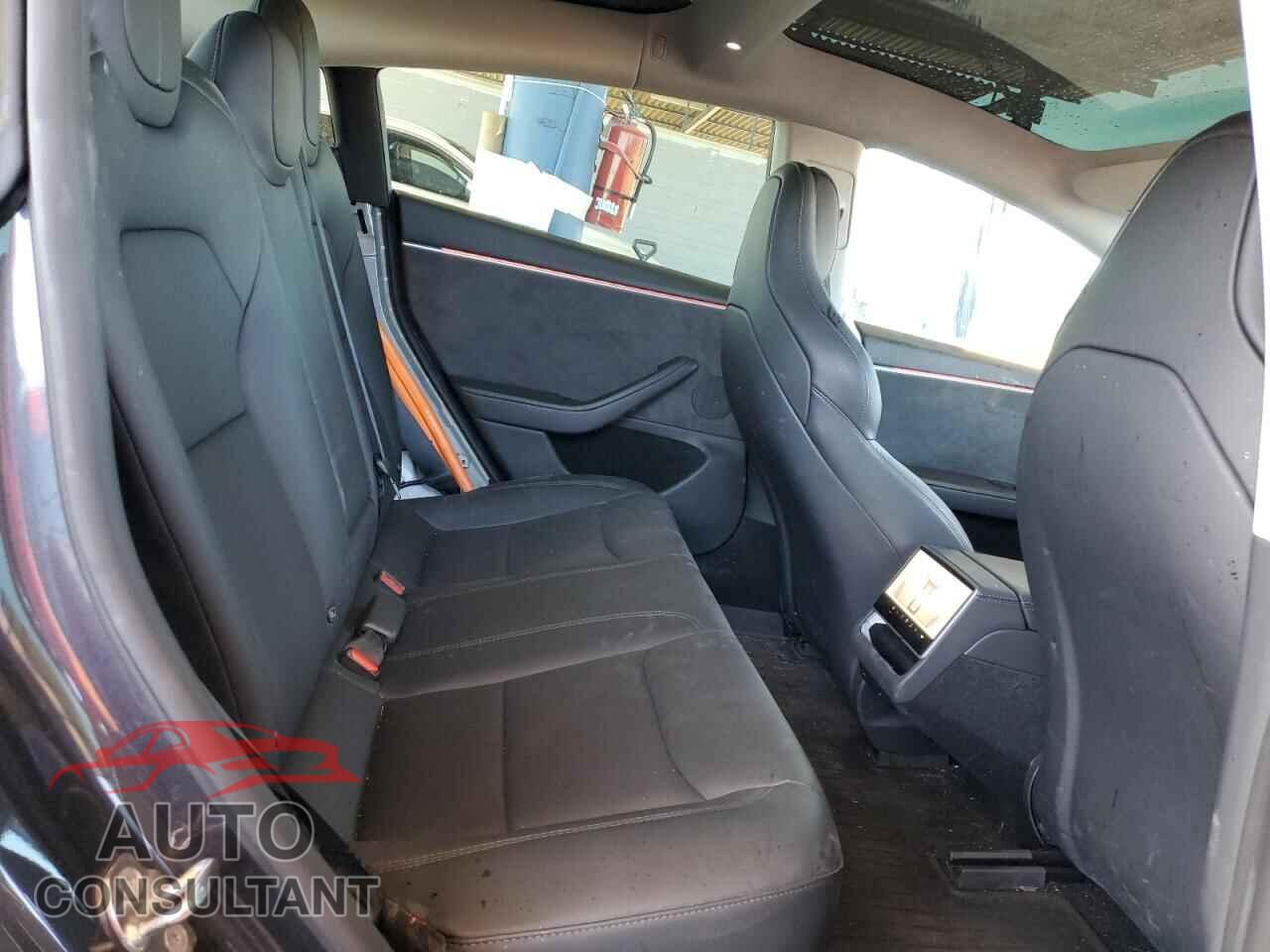TESLA MODEL 3 2024 - 5YJ3E1ET4RF797911