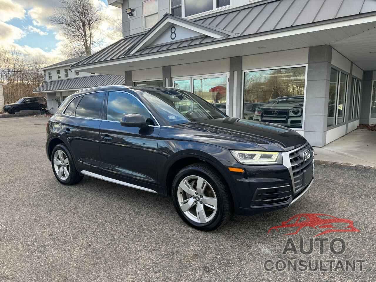 AUDI Q5 2018 - WA1BNAFY6J2048082