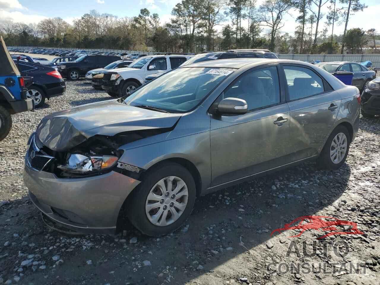 KIA FORTE 2010 - KNAFU4A2XA5843131