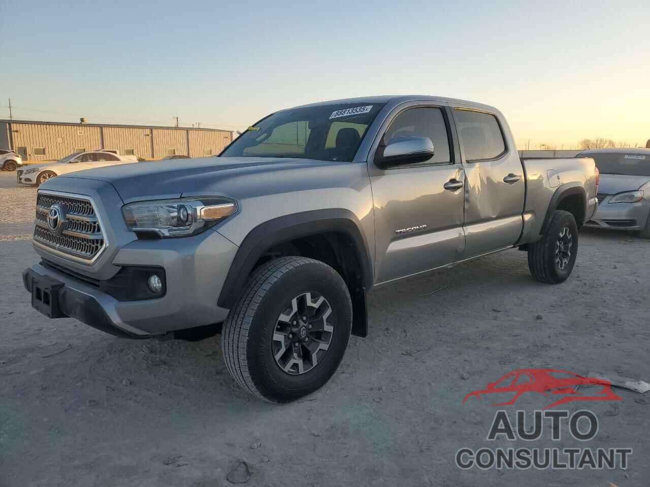 TOYOTA TACOMA 2017 - 5TFDZ5BN1HX017437