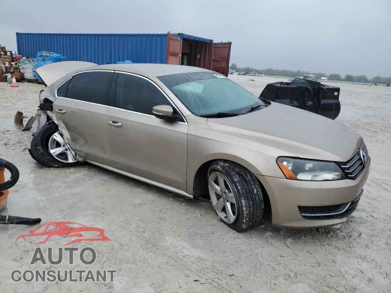 VOLKSWAGEN PASSAT 2015 - 1VWBS7A30FC062328