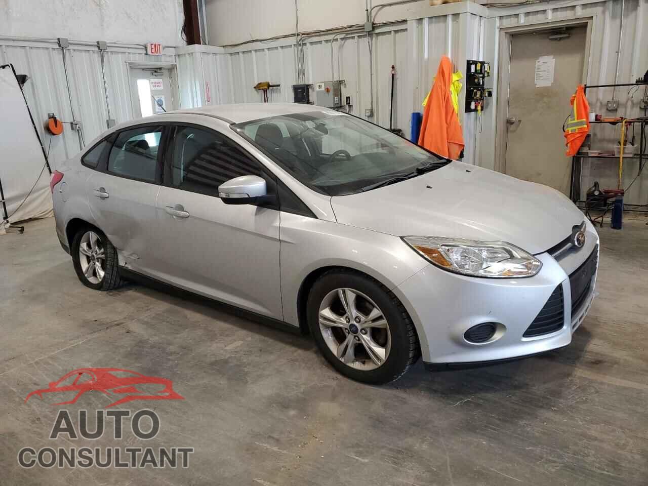 FORD FOCUS 2014 - 1FADP3F23EL160277