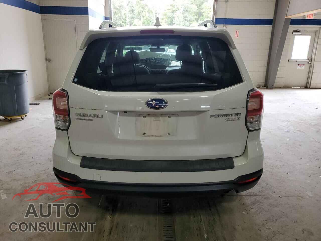 SUBARU FORESTER 2017 - JF2SJAEC9HH415038