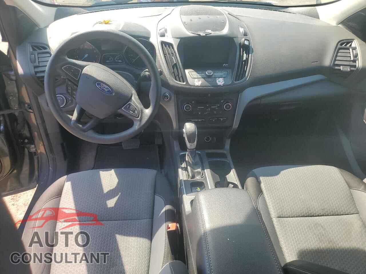 FORD ESCAPE 2019 - 1FMCU9GD2KUB09033