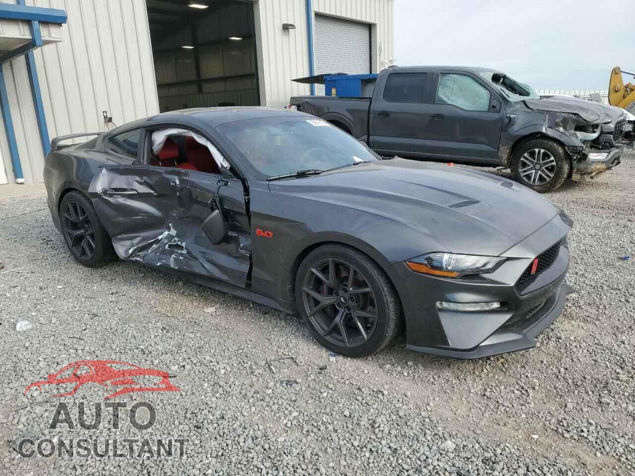 FORD MUSTANG 2020 - 1FA6P8CF7L5126972