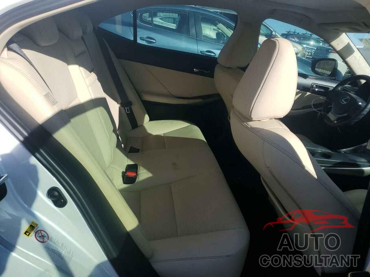 LEXUS IS 2015 - JTHBF1D29F5053539