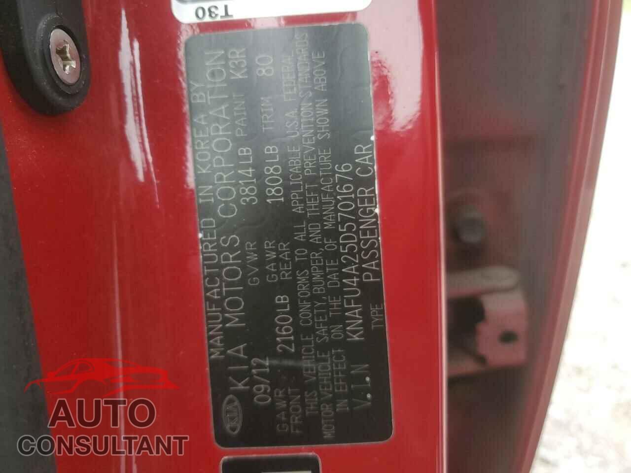 KIA FORTE 2013 - KNAFU4A25D5701676