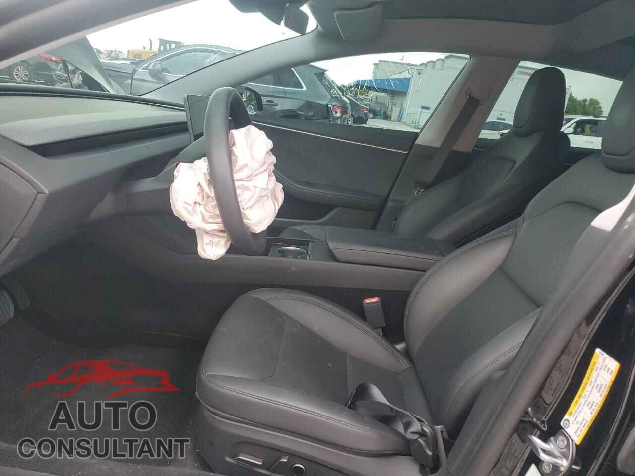 TESLA MODEL 3 2025 - 5YJ3E1EB4SF981937