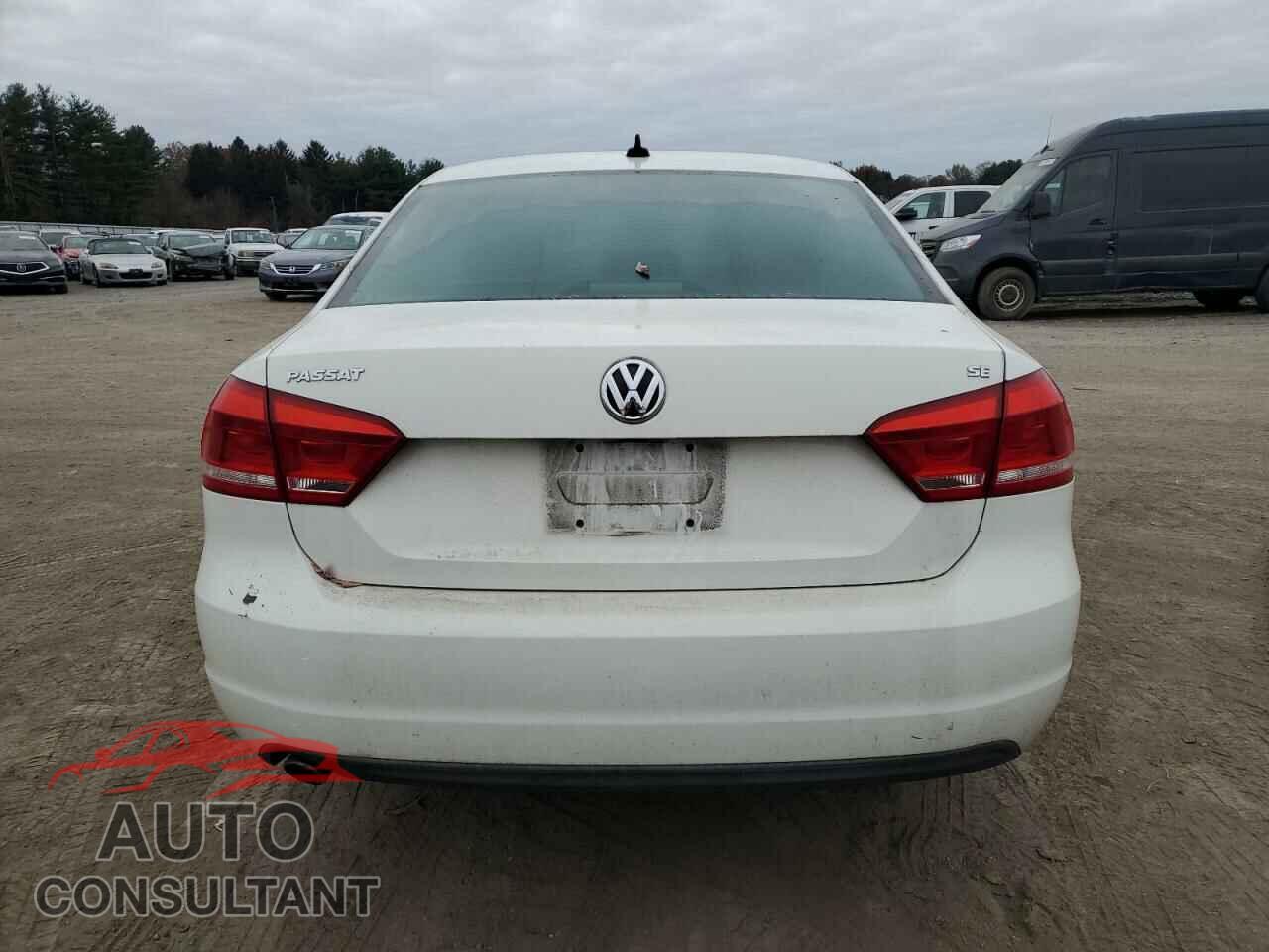 VOLKSWAGEN PASSAT 2013 - 1VWBP7A31DC149380
