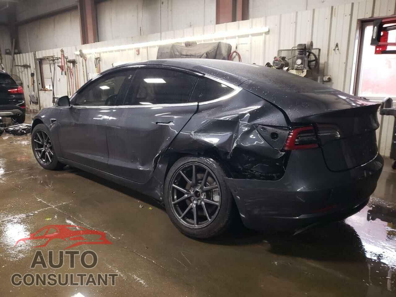 TESLA MODEL 3 2018 - 5YJ3E1EB2JF054269
