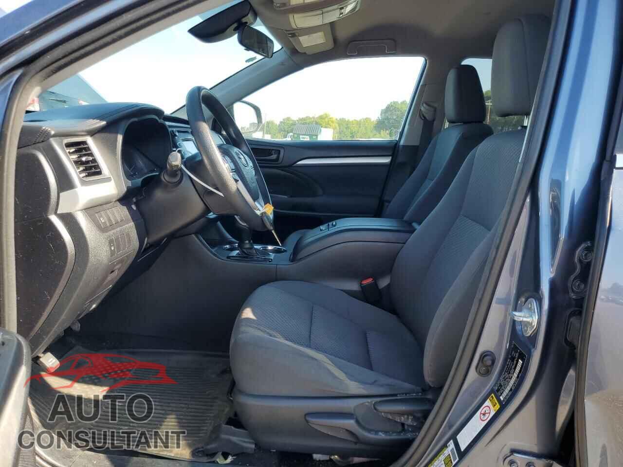TOYOTA HIGHLANDER 2017 - 5TDBZRFH5HS451207