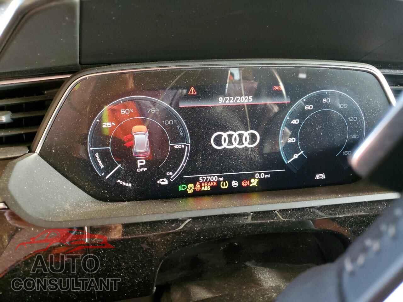 AUDI E-TRON 2019 - WA1VAAGE0KB006733