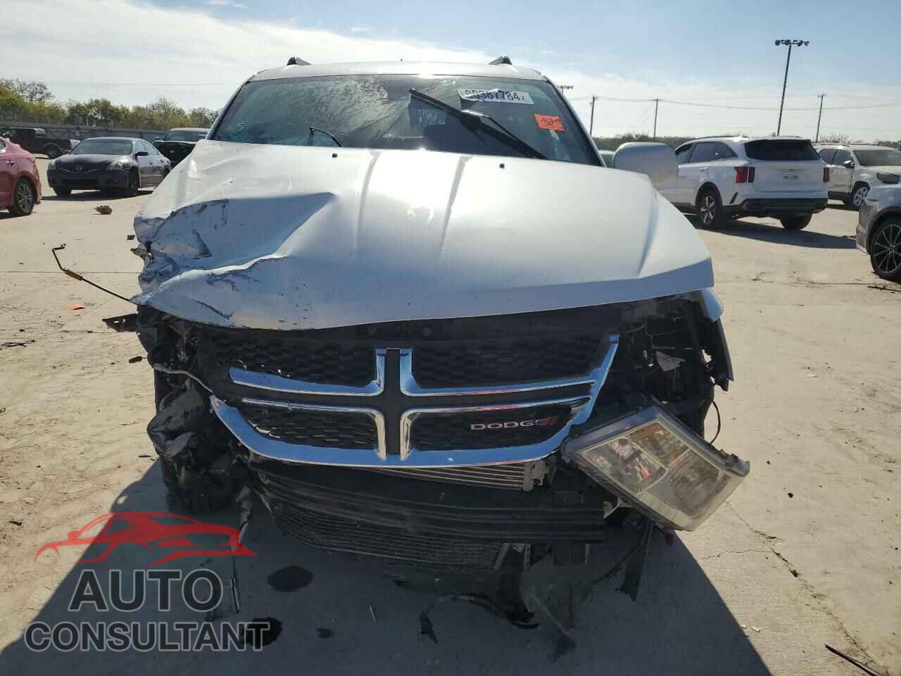 DODGE JOURNEY 2012 - 3C4PDCBG8CT353267