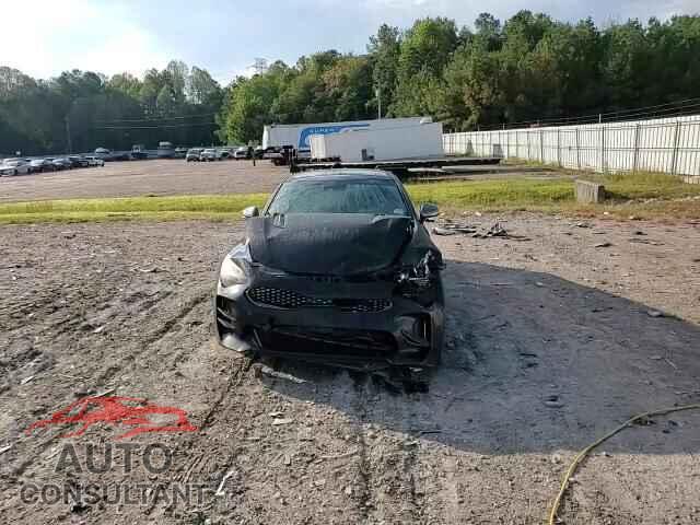 KIA STINGER 2018 - KNAE45LC4J6012547