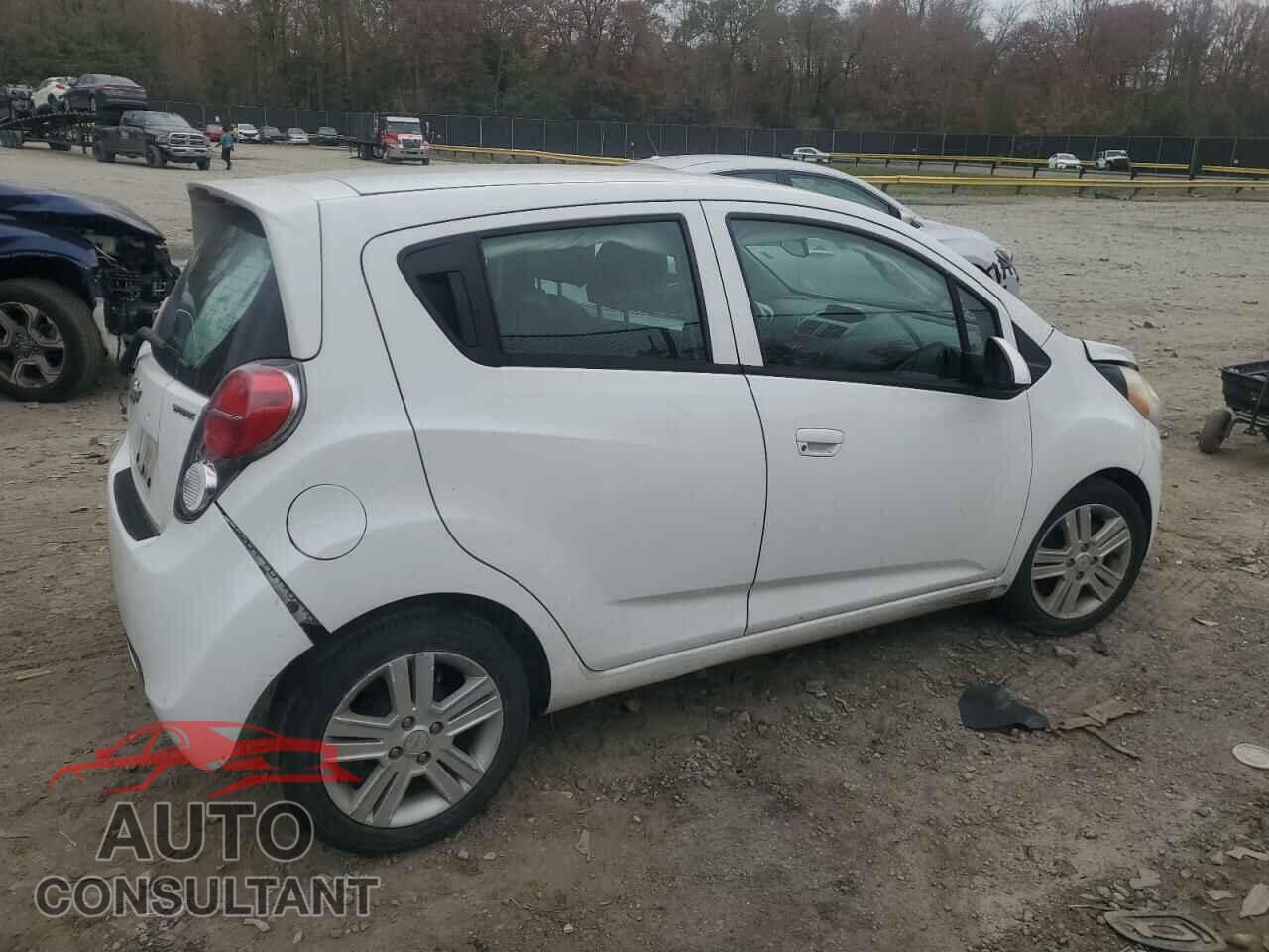 CHEVROLET SPARK 2013 - KL8CB6S96DC582494