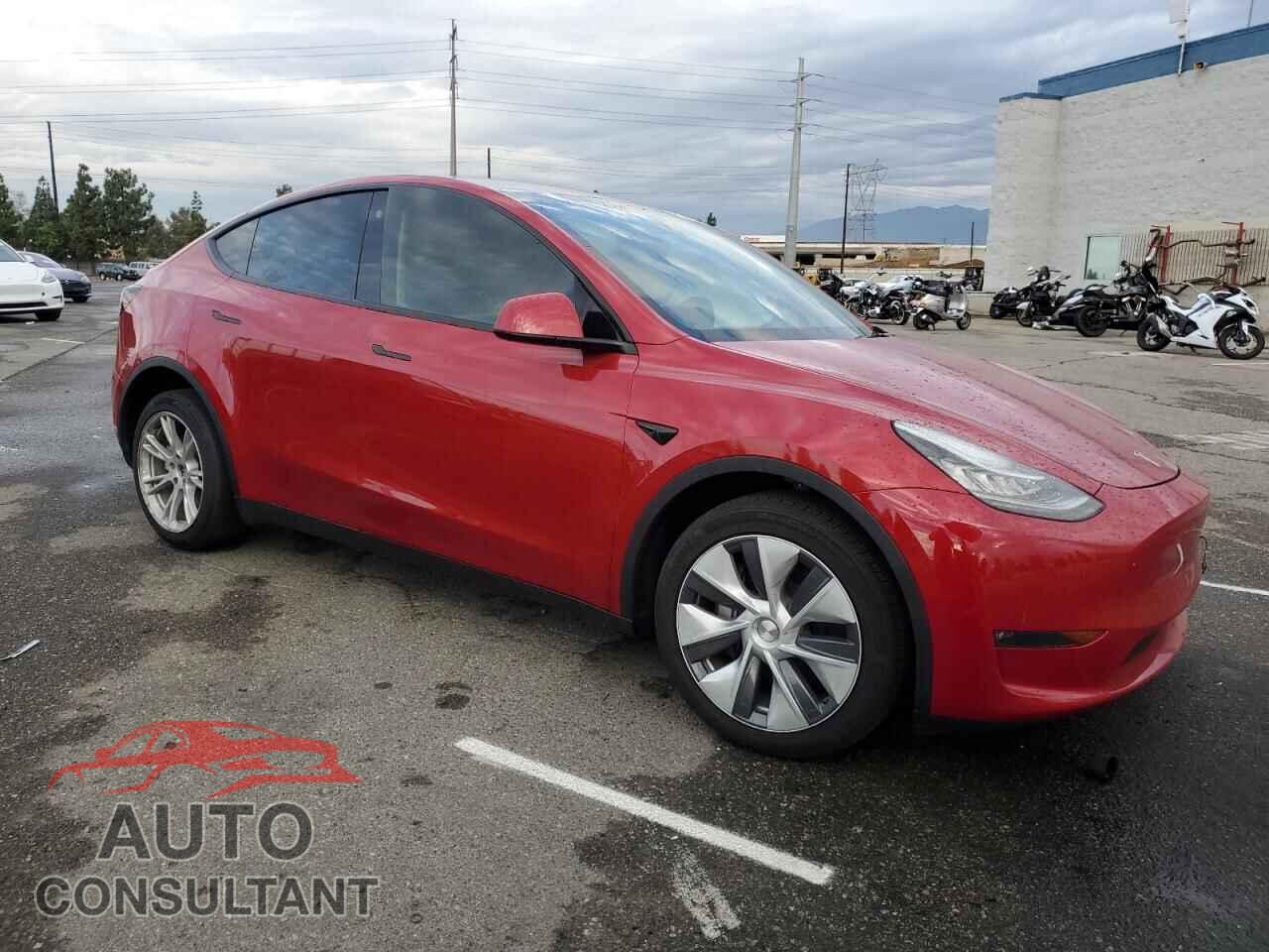TESLA MODEL Y 2023 - 7SAYGDEE8PA113314