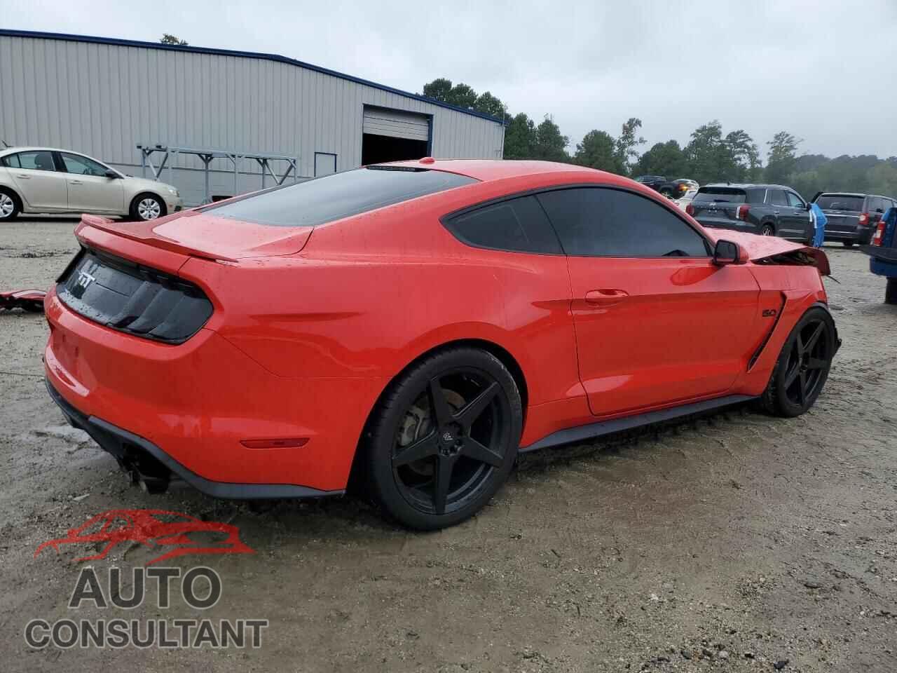 FORD MUSTANG 2019 - 1FA6P8CF9K5111789