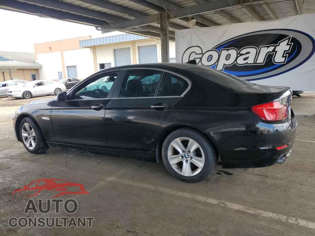 BMW 5 SERIES 2011 - WBAFR1C57BC740365