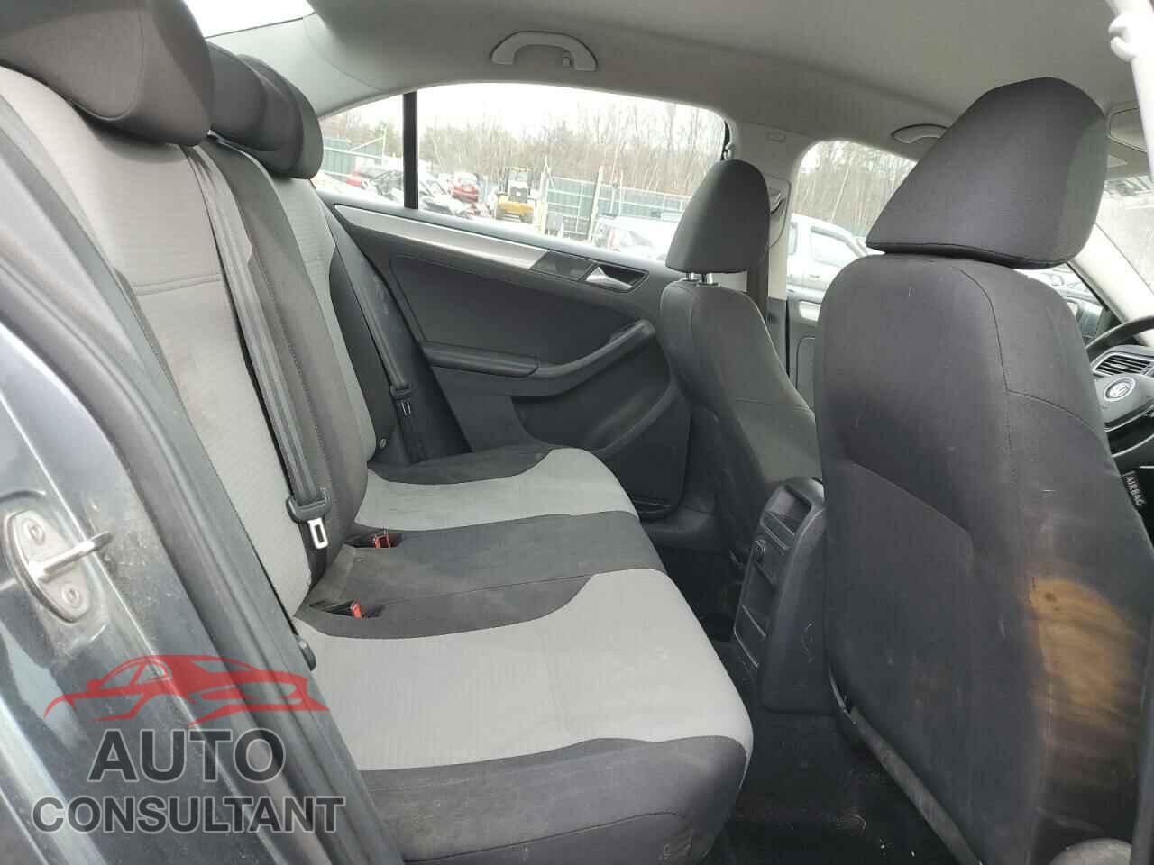 VOLKSWAGEN JETTA 2017 - 3VW2B7AJ1HM366140