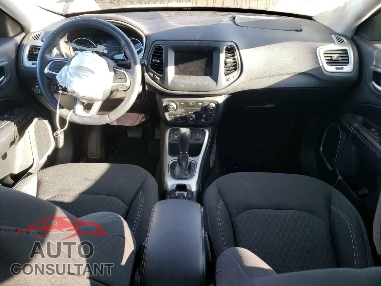 JEEP COMPASS 2020 - 3C4NJCAB0LT108498