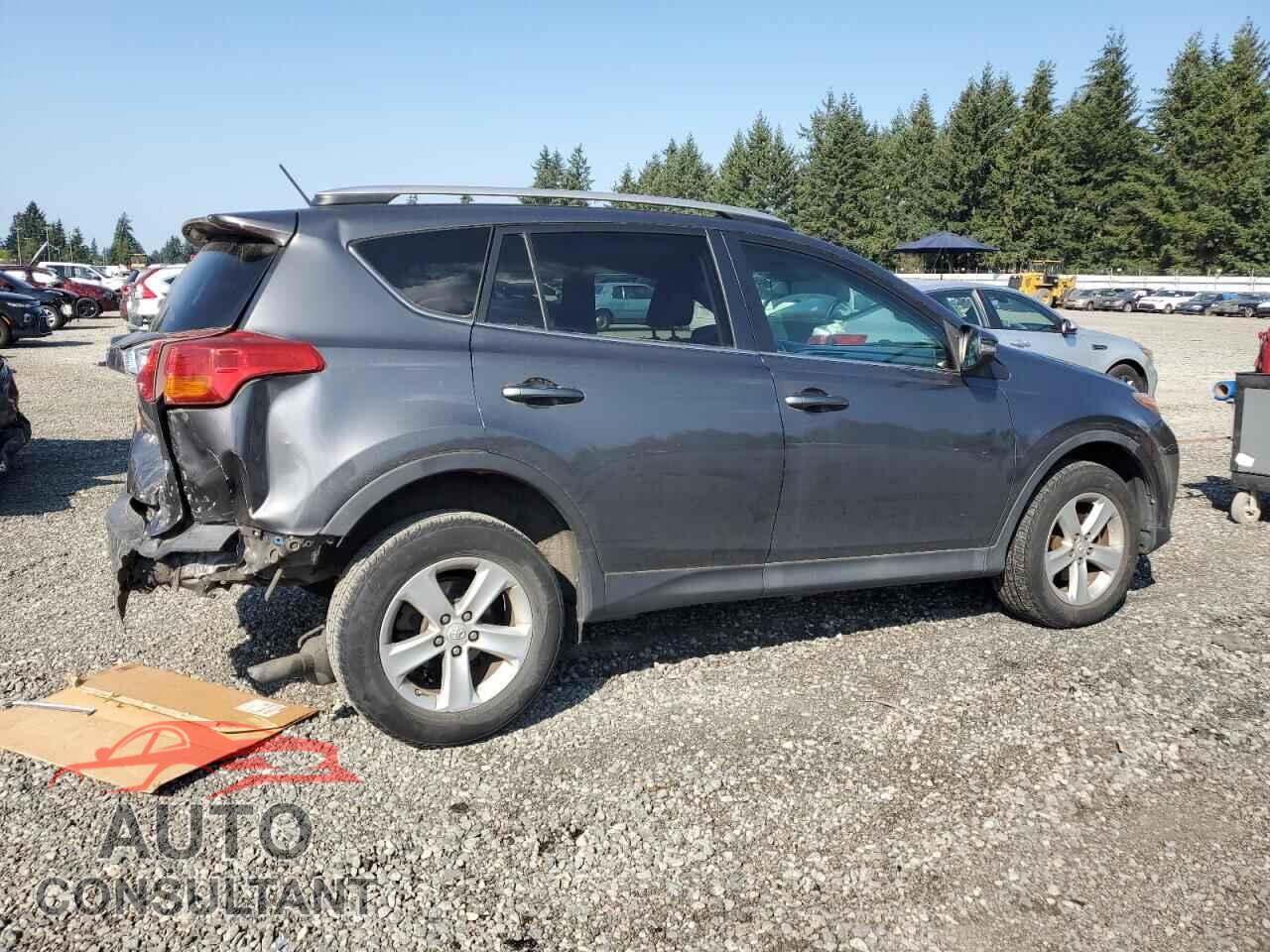TOYOTA RAV4 2013 - 2T3RFREV1DW018684
