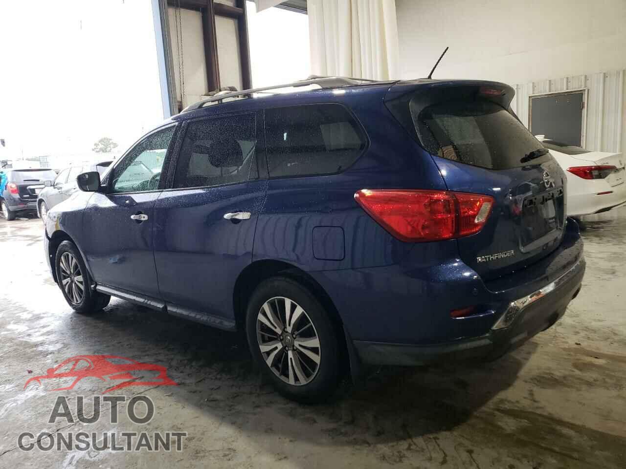 NISSAN PATHFINDER 2017 - 5N1DR2MM1HC641003