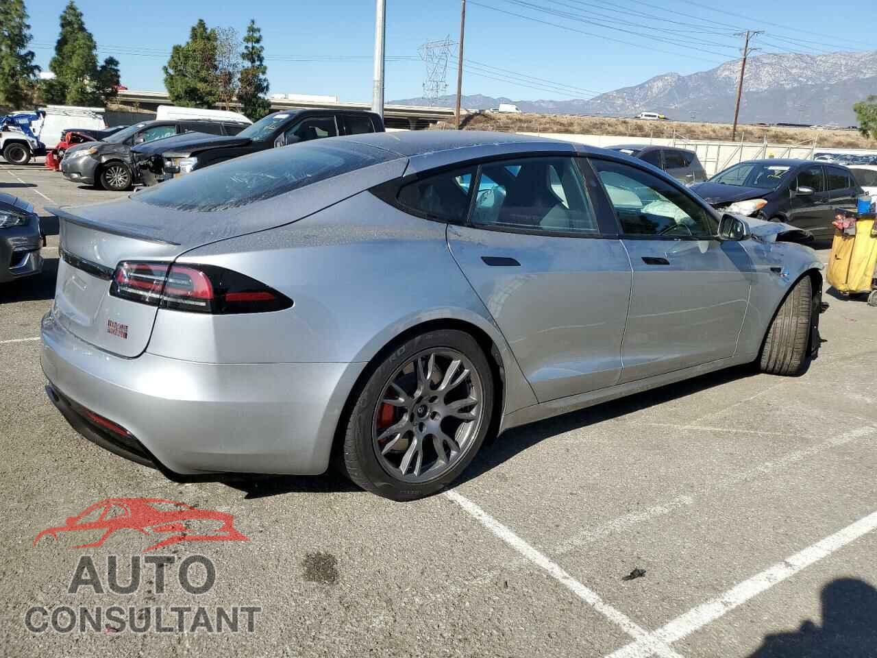 TESLA MODEL S 2024 - 5YJSA1E66RF542811