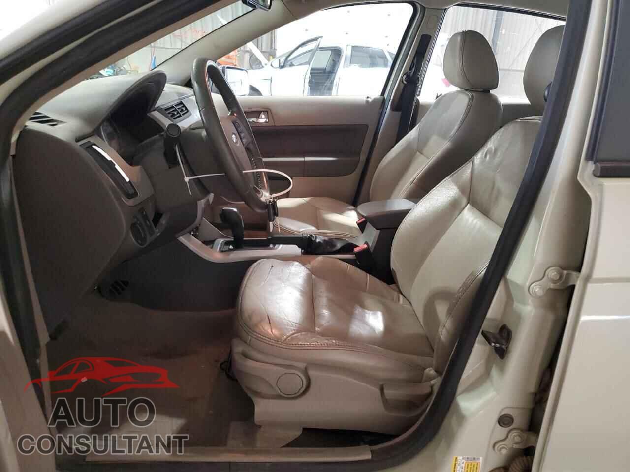 FORD FOCUS 2010 - 1FAHP3HNXAW267117
