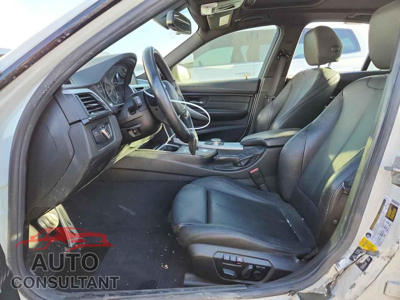 BMW 3 SERIES 2015 - WBA3B3C59FF548064