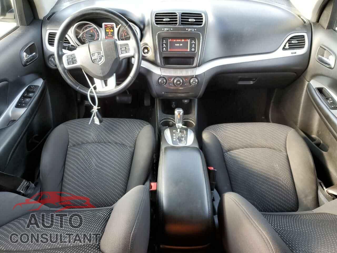 DODGE JOURNEY 2018 - 3C4PDCAB3JT209077