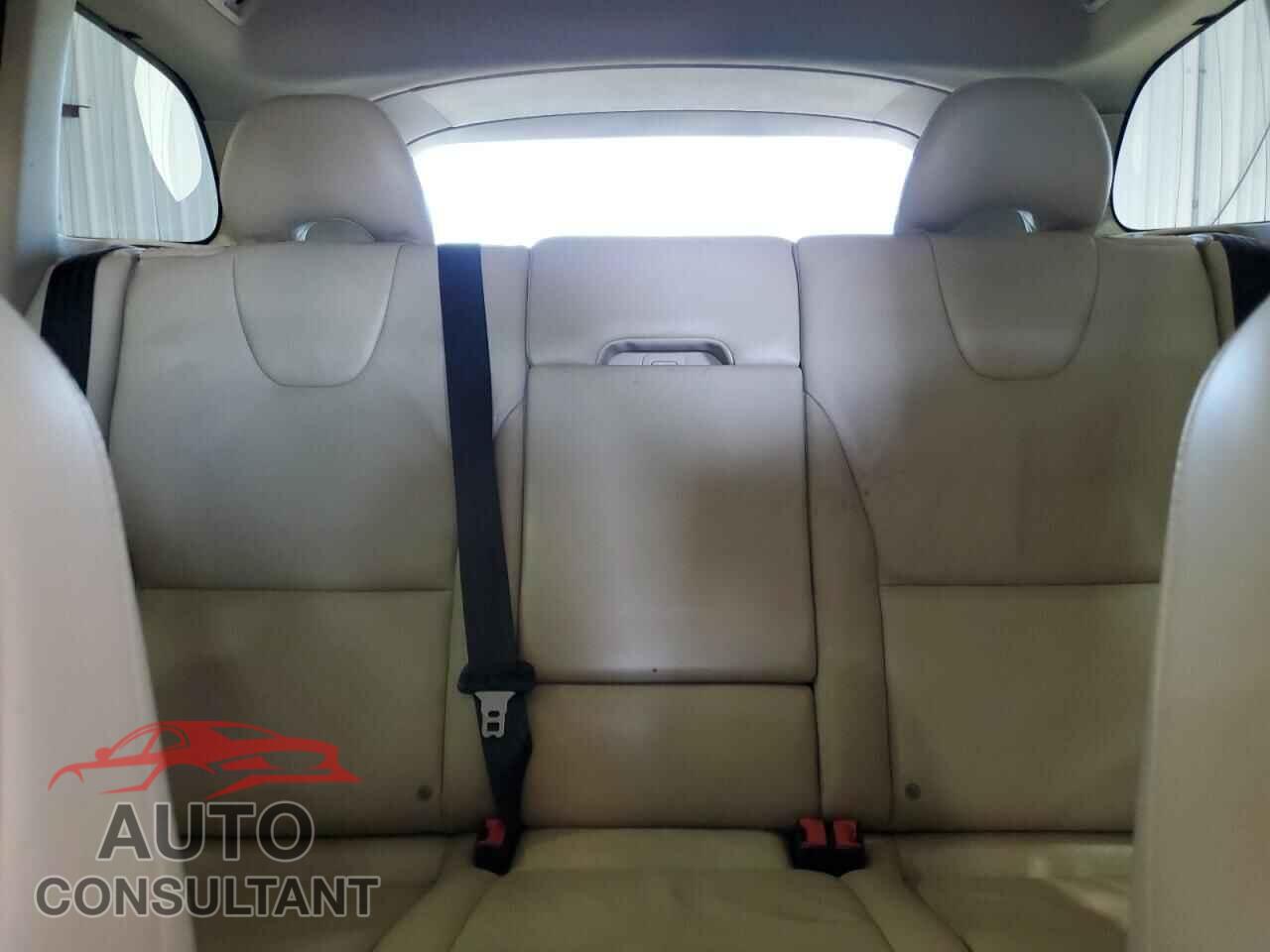 VOLVO XC60 2010 - YV4992DZ7A2102402