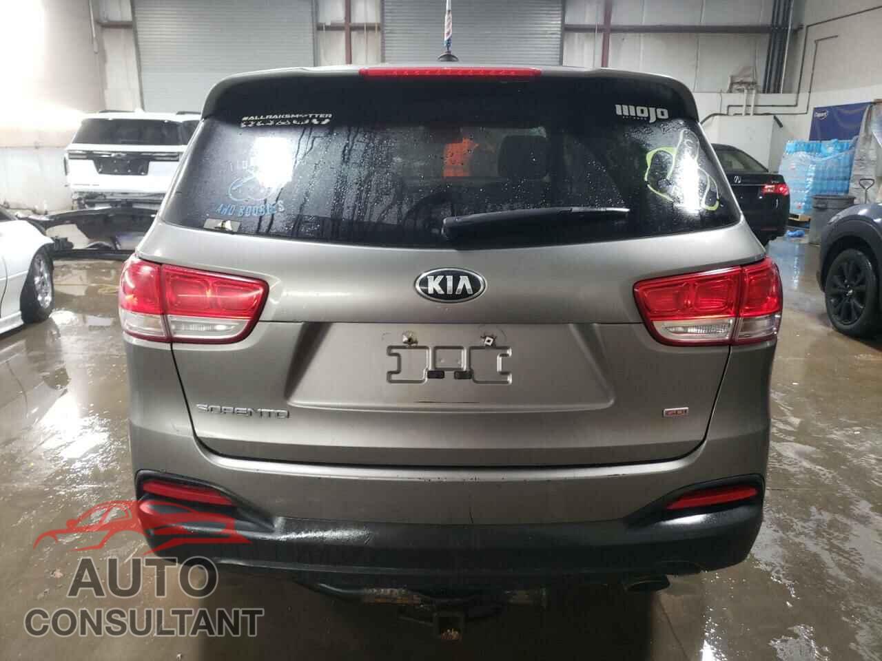 KIA SORENTO 2016 - 5XYPG4A37GG033155