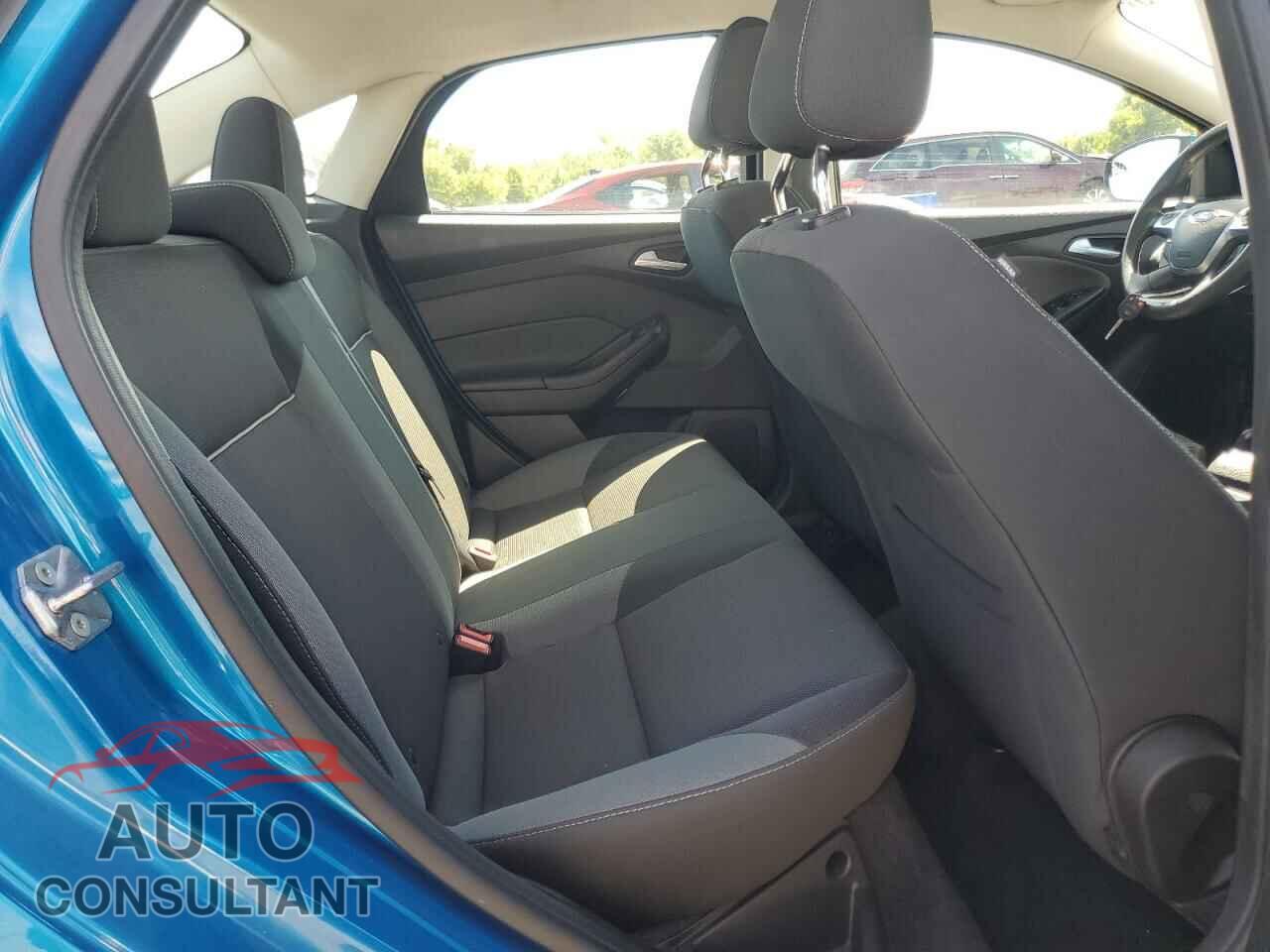 FORD FOCUS 2012 - 1FAHP3F26CL260064