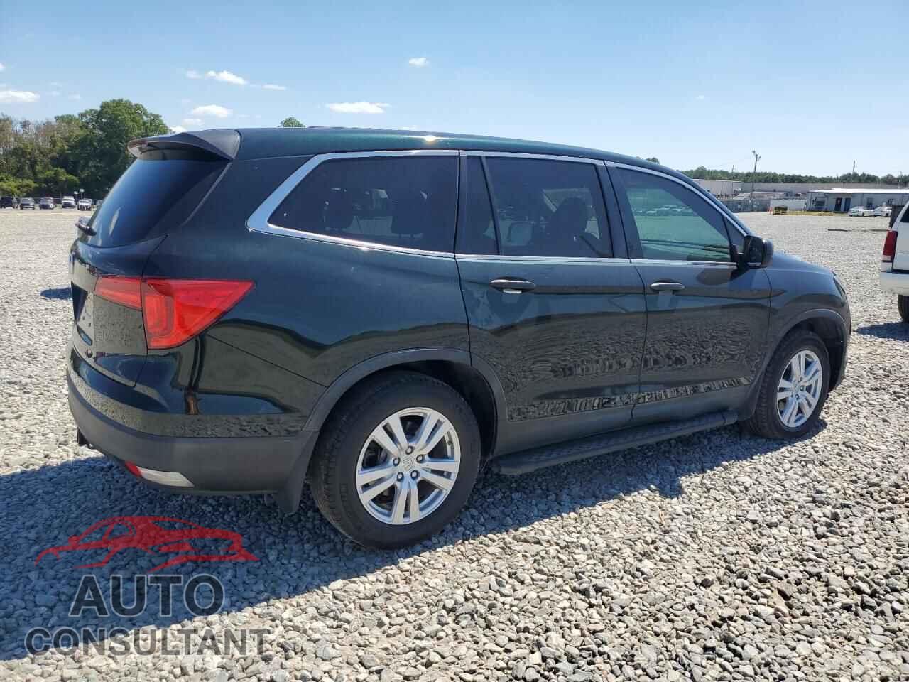 HONDA PILOT 2016 - 5FNYF5H10GB011202