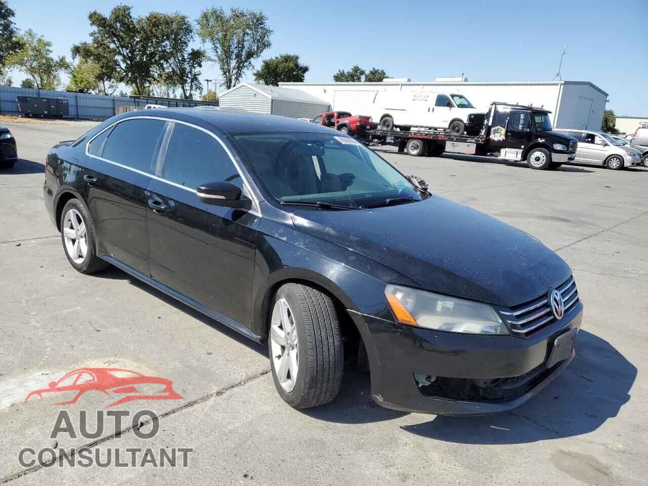 VOLKSWAGEN PASSAT 2013 - 1VWBP7A37DC048666