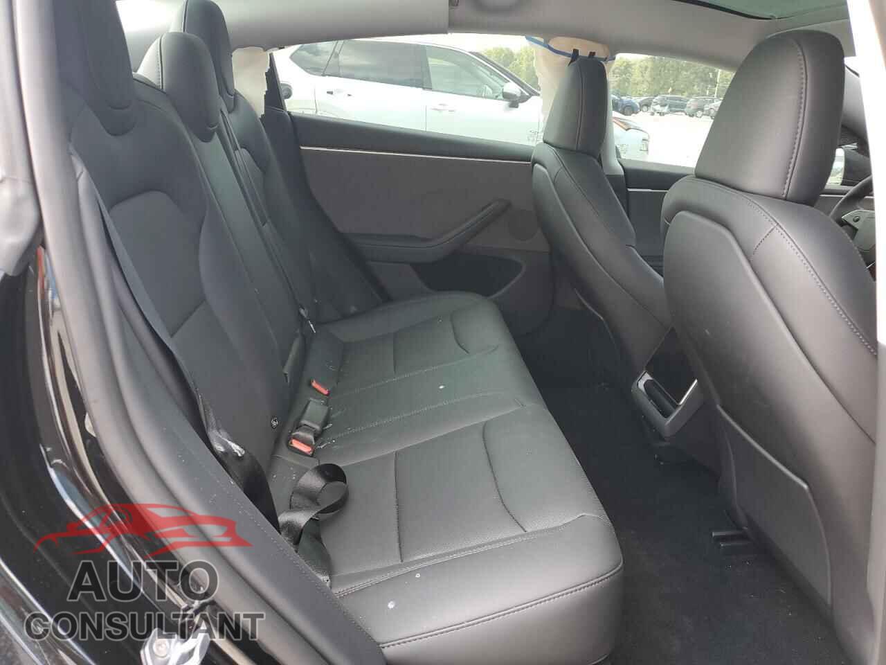TESLA MODEL 3 2025 - 5YJ3E1EA9SF028888