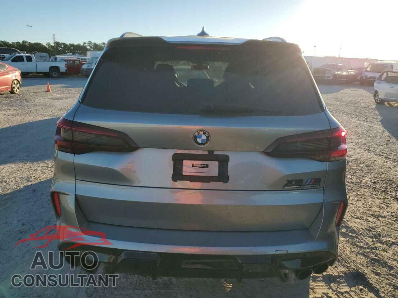 BMW X5 2022 - 5YMJU0C06N9L96885