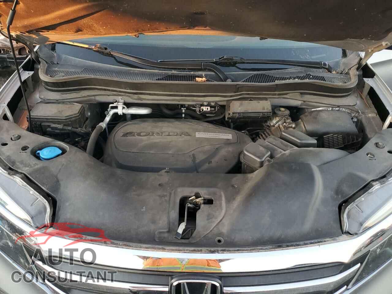 HONDA PILOT 2017 - 5FNYF6H59HB041518