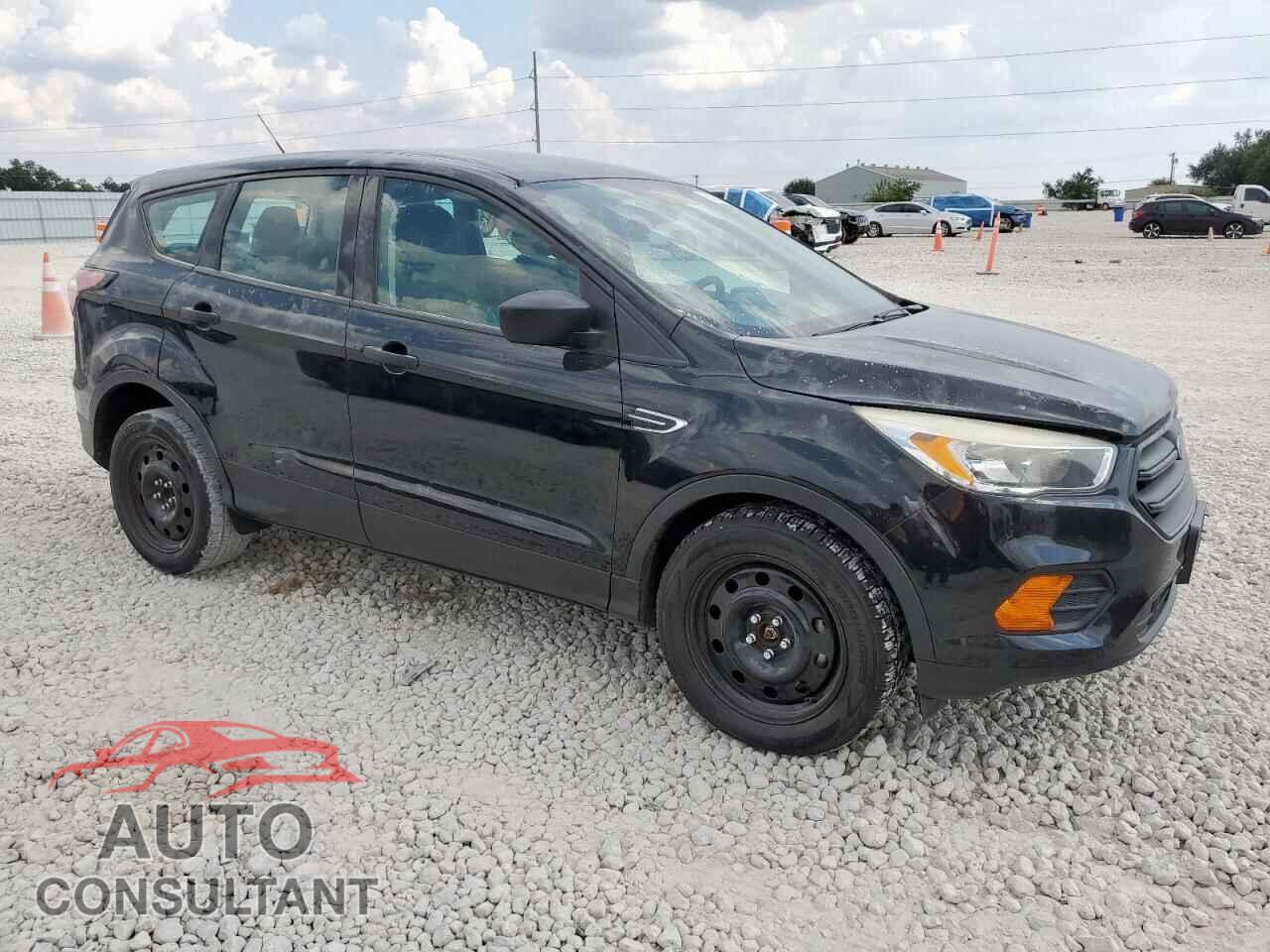 FORD ESCAPE 2017 - 1FMCU0F73HUE07333