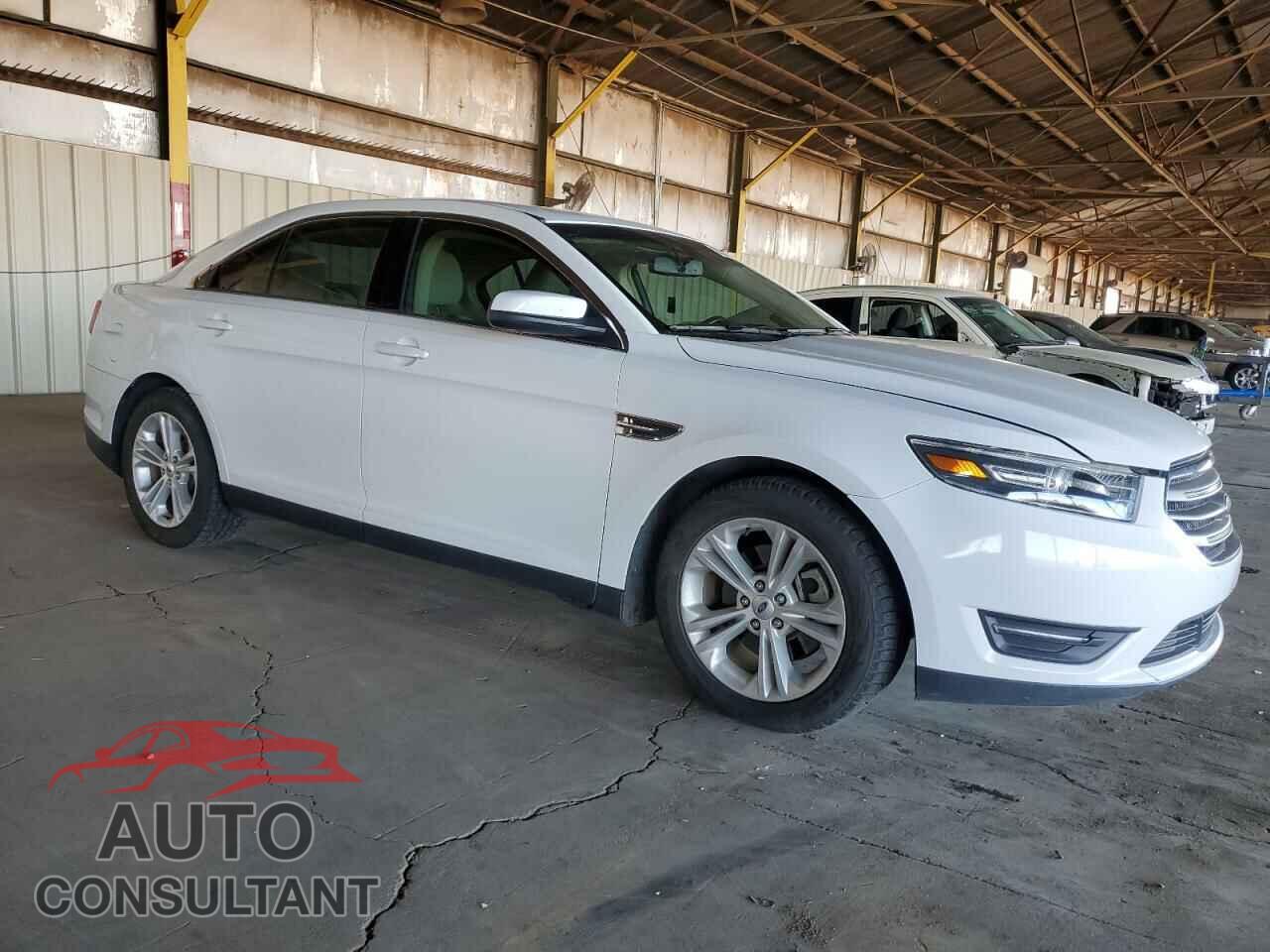 FORD TAURUS 2016 - 1FAHP2E83GG131679