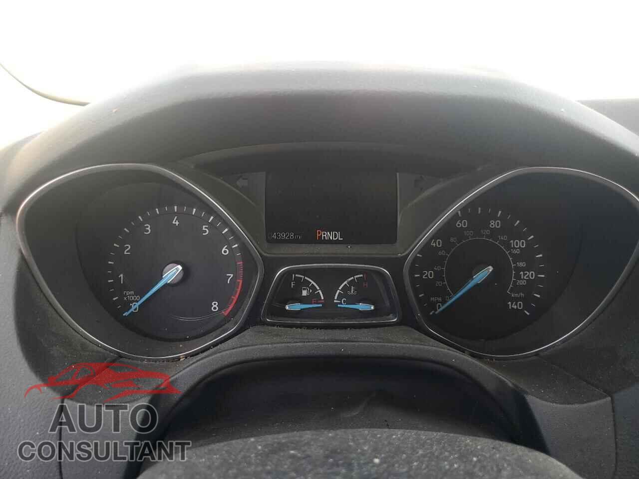 FORD FOCUS 2017 - 1FADP3K27HL245343