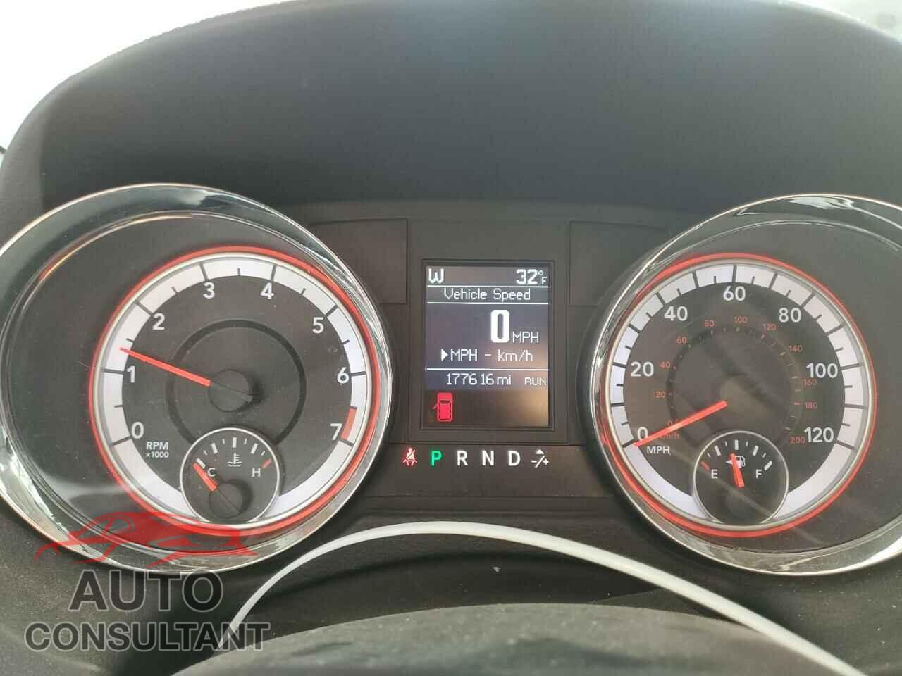 DODGE CARAVAN 2013 - 2C4RDGDG7DR806960