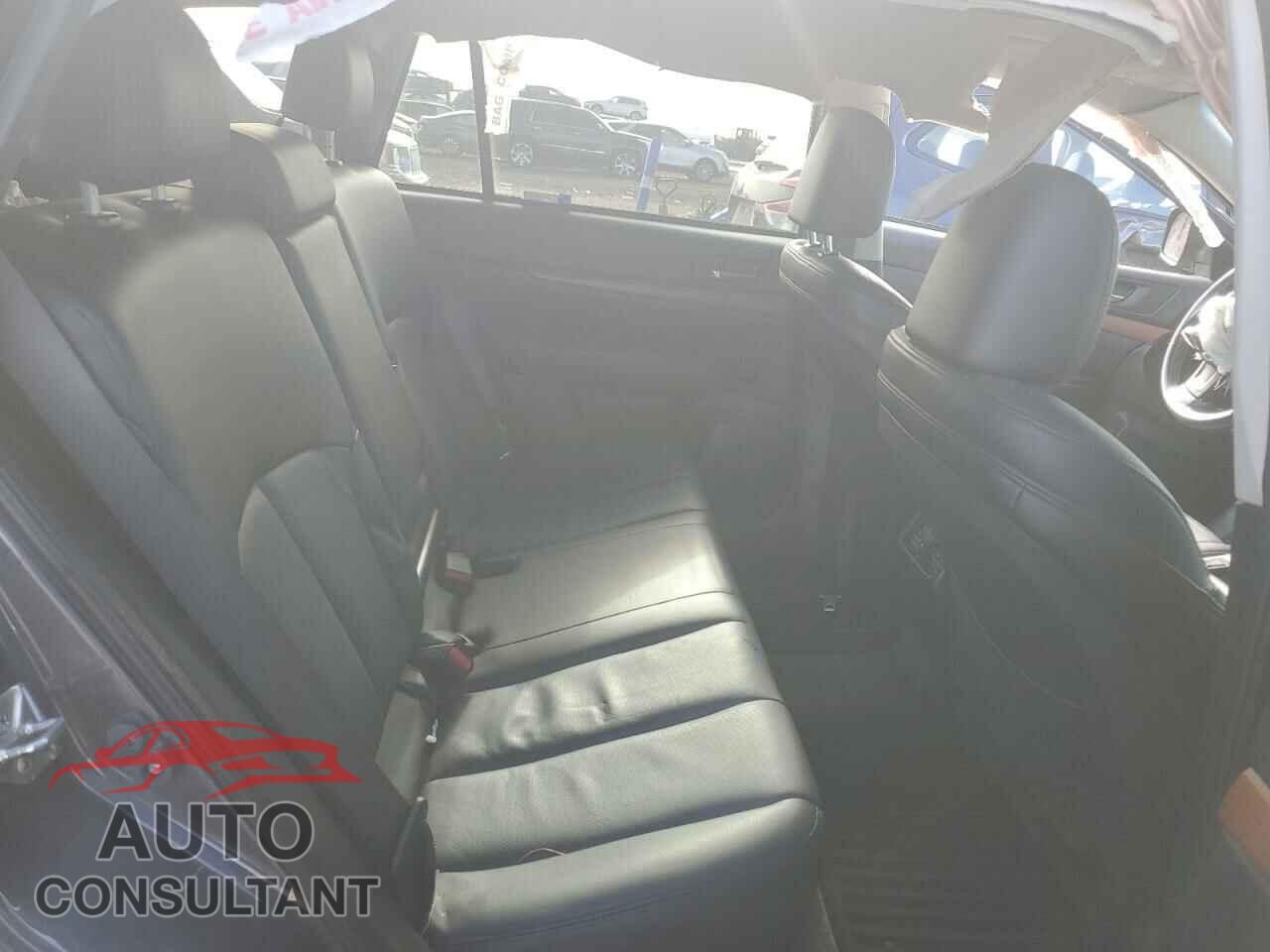 SUBARU OUTBACK 2014 - 4S4BRBLC2E3201724