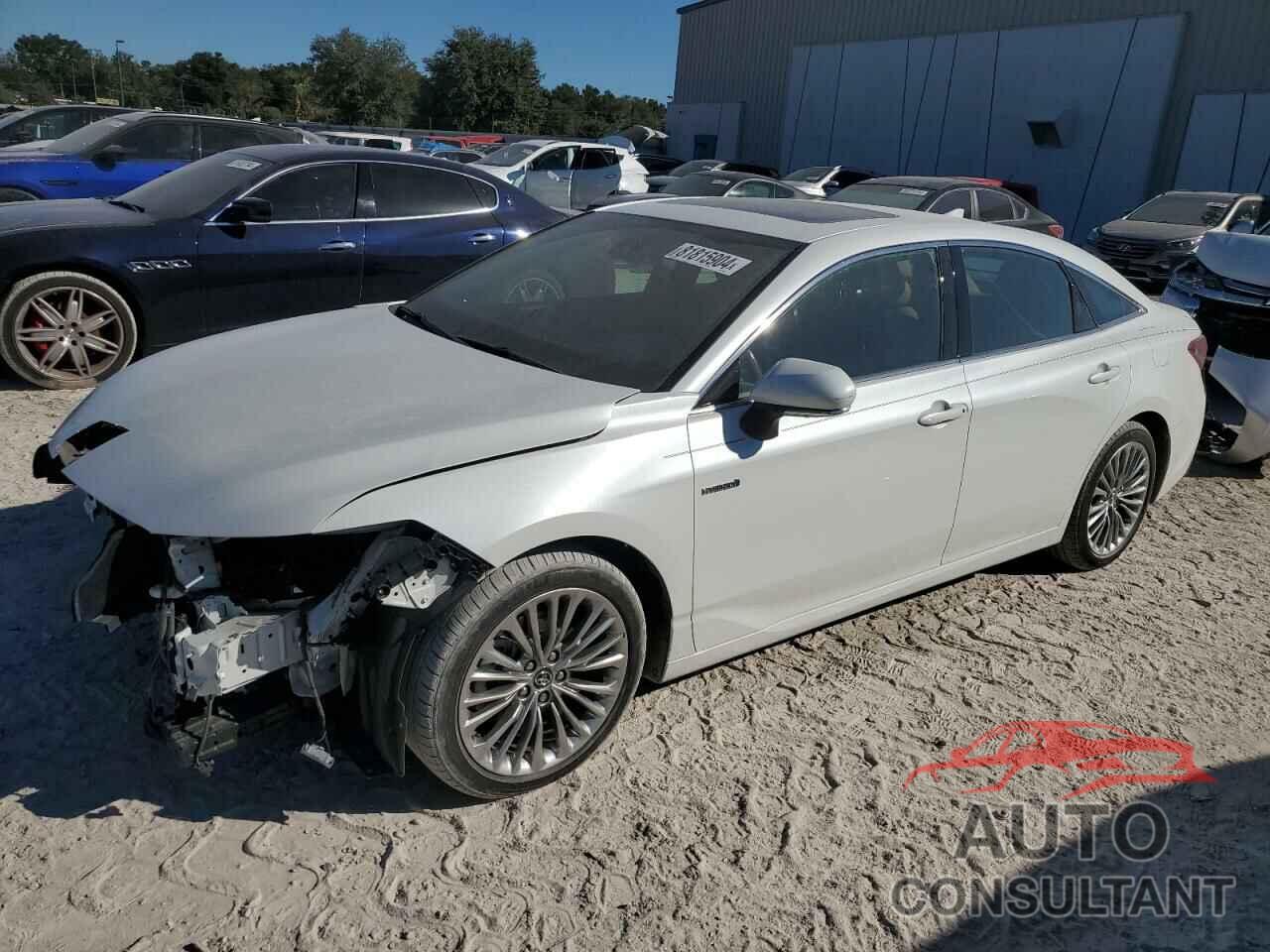 TOYOTA AVALON 2019 - 4T1B21FB2KU009078