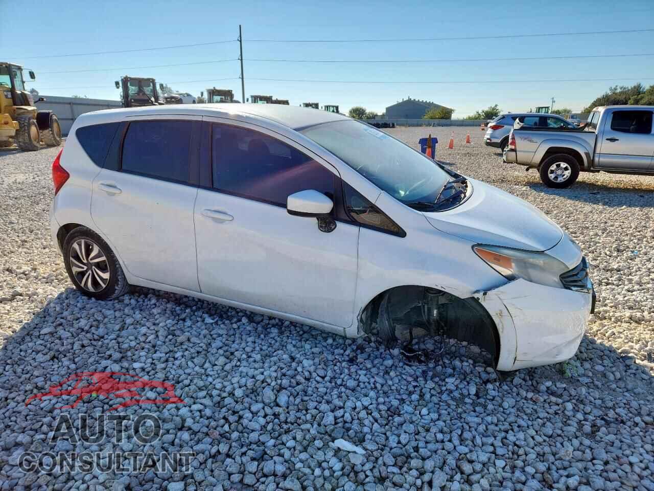 NISSAN VERSA 2015 - 3N1CE2CP3FL400832